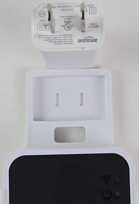 Amazon Hd34r Wi-fi Smart Plug Alexa Compatible App-controlled White Us