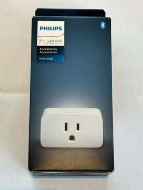 552349 Philips Hue New Smart Plug Color White Fast Free Shipping