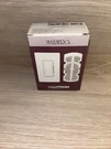 Lutron MA-FQ4FM-IV Maestro Quiet 7-SPEED Ceiling Fan Control Ivory New. Fixed Price $16.11.