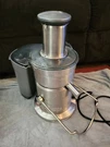 Breville 800JEXL/B Juice Fountain Elite 1000W Die-cast Metal Extractor. Fixed Price $95.99.