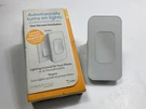 Switchmate RSM001W Snap-on Instant Smart Rocker Light. Fixed Price $9.86.